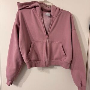 ARITZIA TNA COZY BOYFRIEND CROPPED ZIP UP HOODED SWEATSHIRT IN LAVENDER ✨